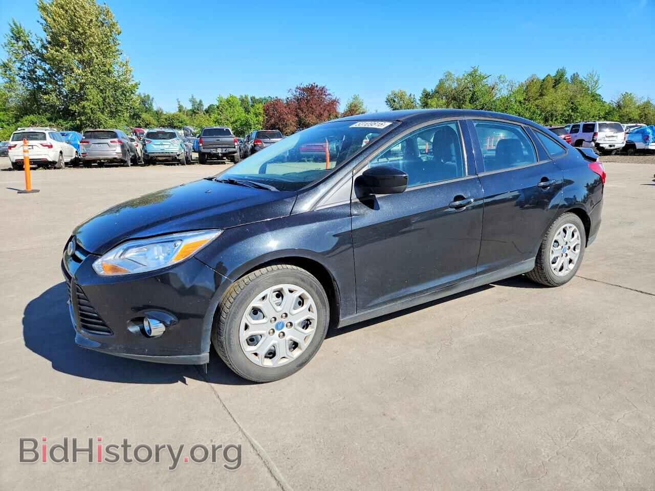 Photo 1FAHP3F26CL163558 - FORD FOCUS 2012