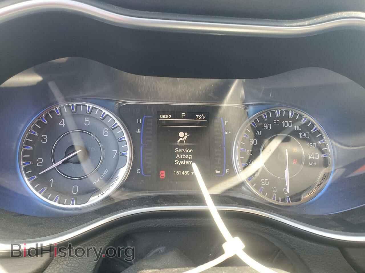 2015 CHRYSLER 200 - VIN: 1C3CCCAB6FN748287 - Фото 9