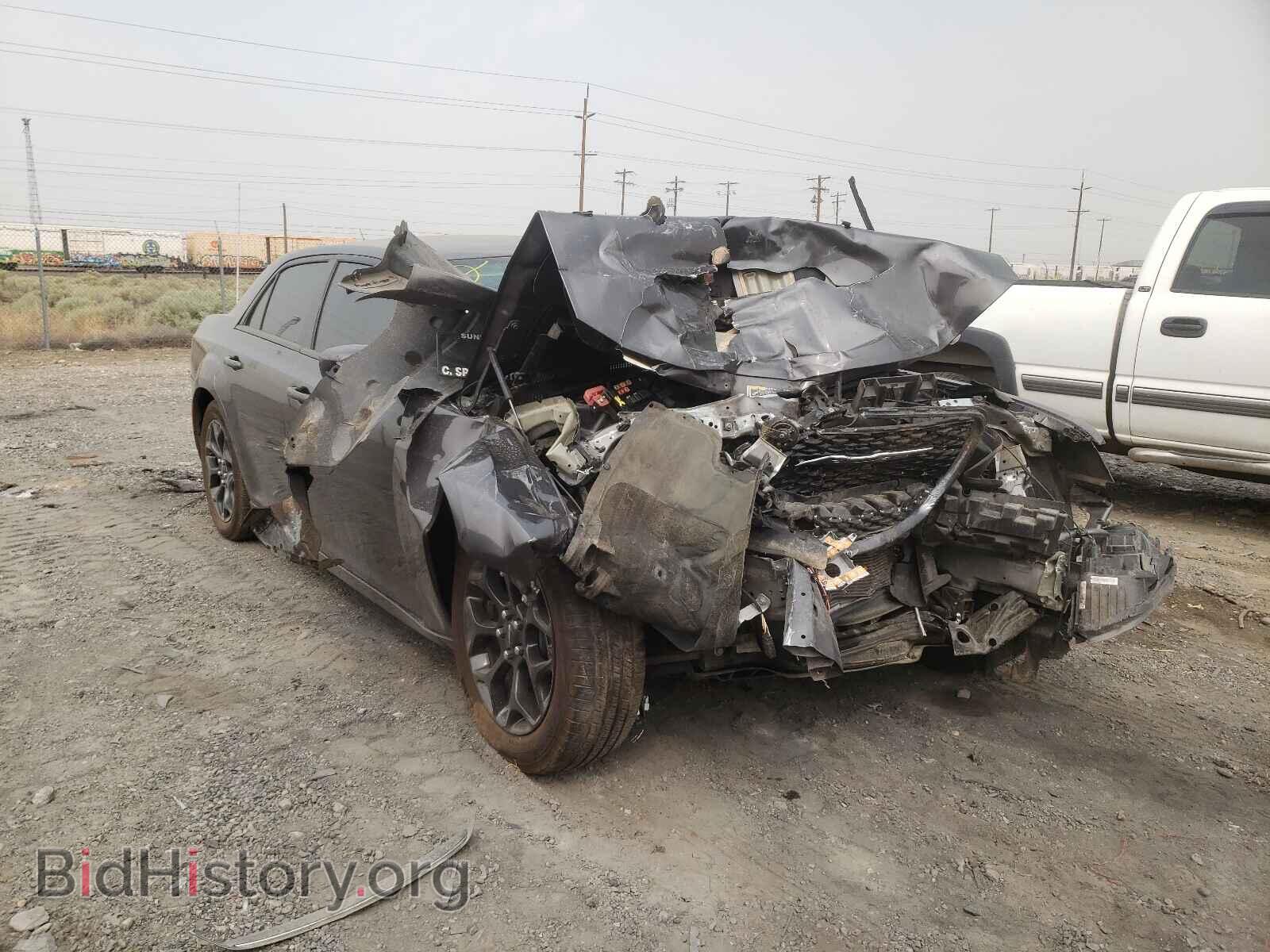 Фотография 2C3CCAGG1KH569102 - CHRYSLER 300 2019