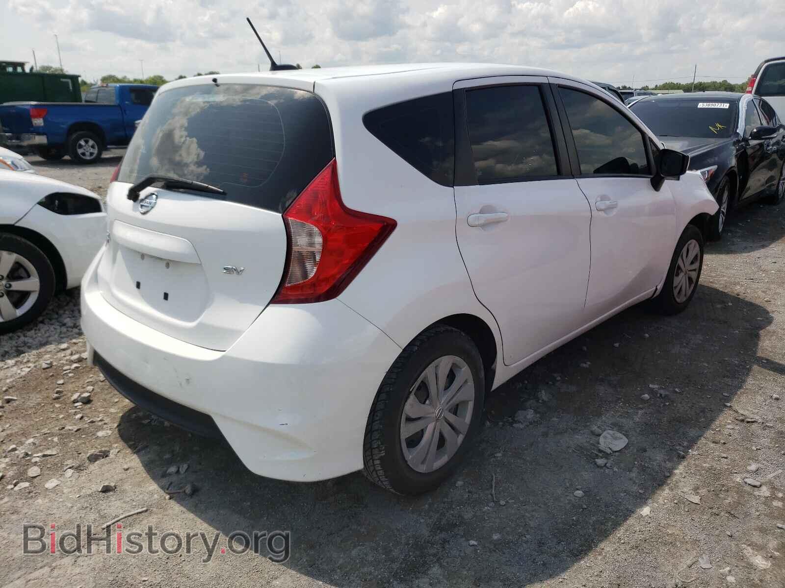 2017 NISSAN VERSA - VIN: 3N1CE2CP0HL373768 - Фото 4