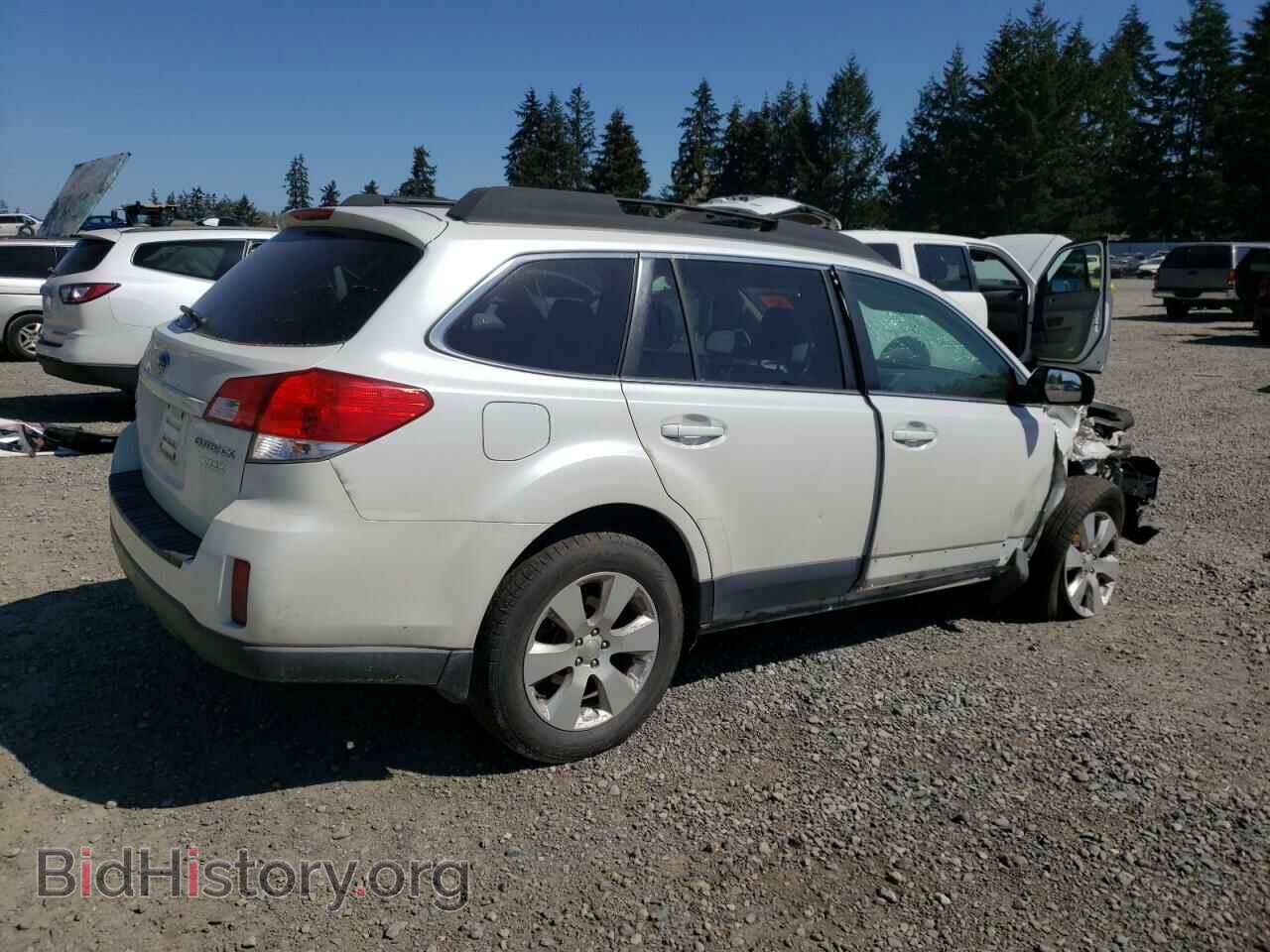 2011 SUBARU OUTBACK - VIN: 4S4BRBCC1B3419164 - Фото 3
