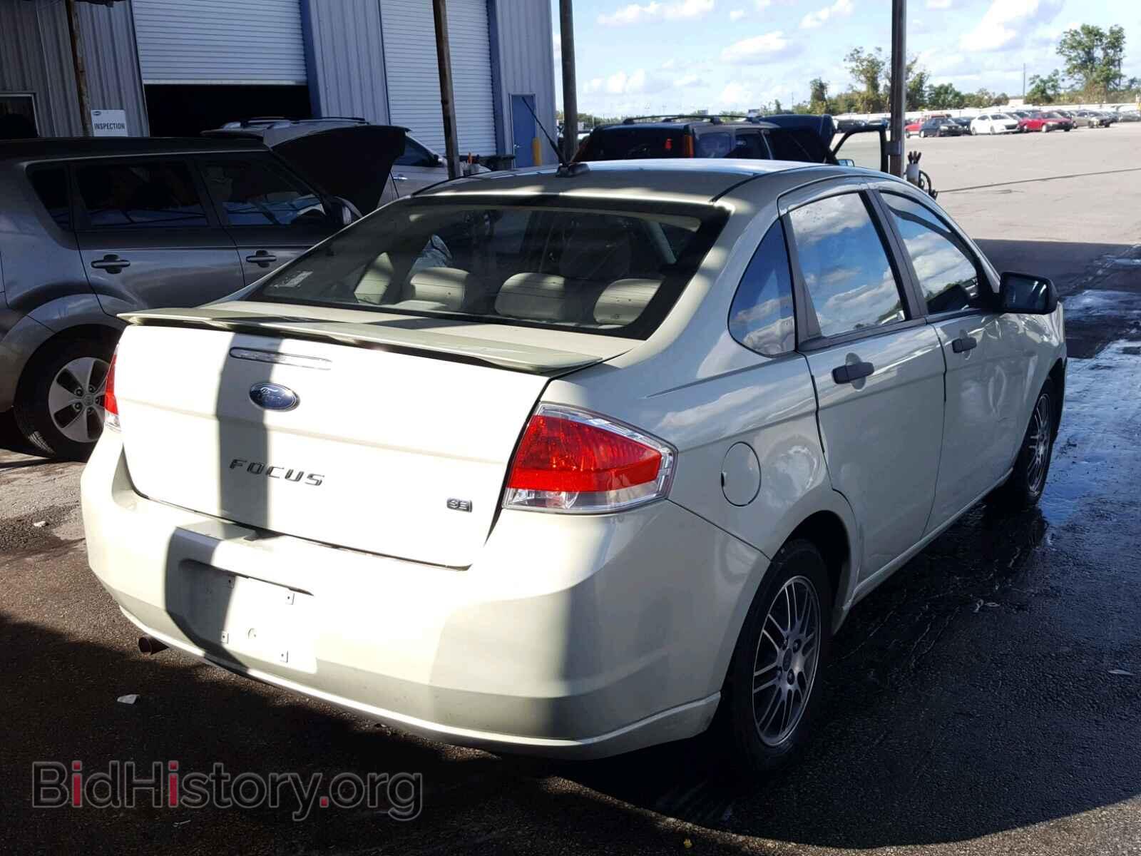 2010 FORD FOCUS - VIN: 1FAHP3FN6AW258840 - Фото 4