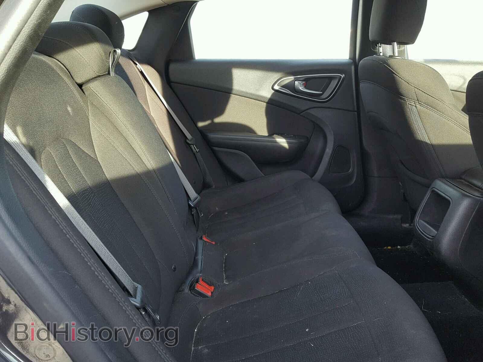 2015 CHRYSLER 200 - VIN: 1C3CCCFB2FN735447 - Photo 6