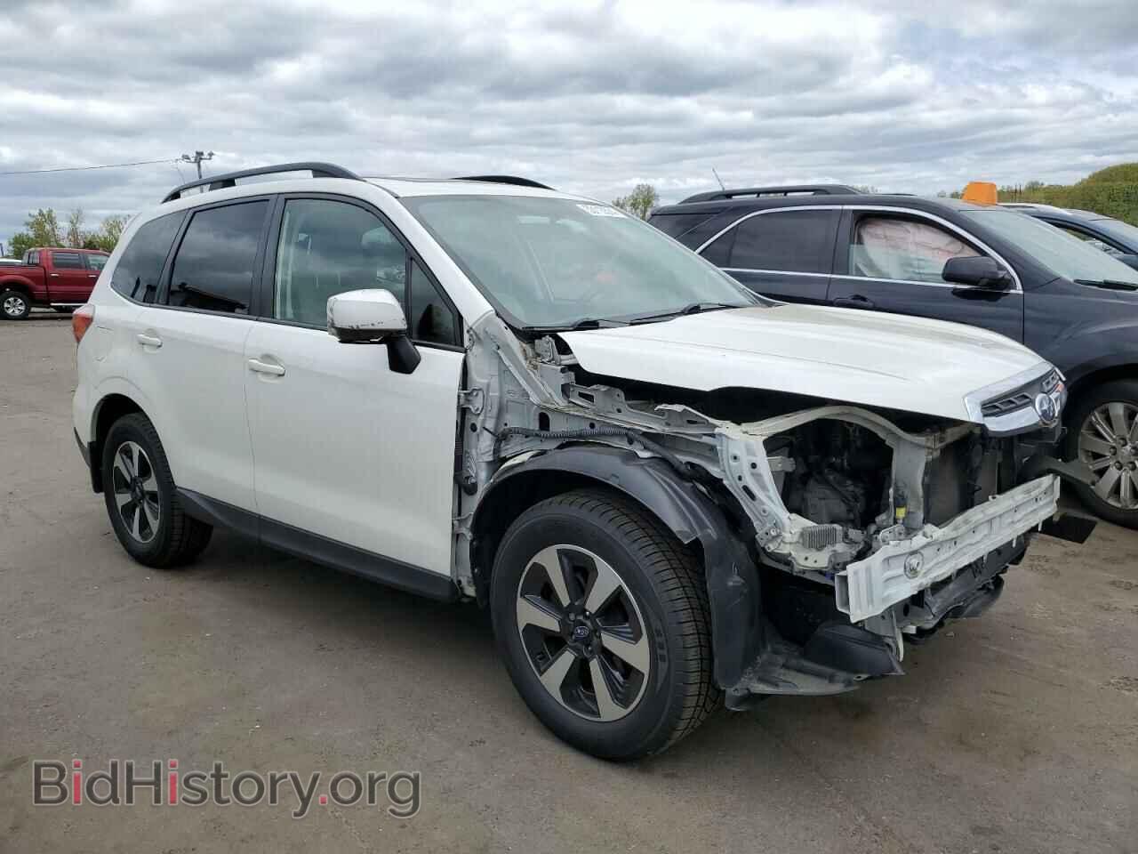 2017 SUBARU FORESTER - VIN: JF2SJAEC2HH436880 - Фото 4