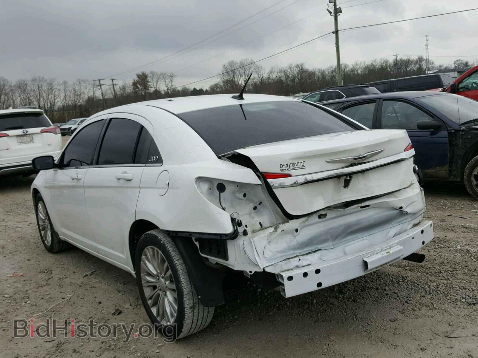 2012 CHRYSLER 200 - VIN: 1C3CCBAB2CN105408 - Фото 3