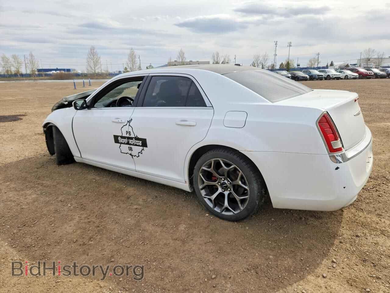 2013 CHRYSLER 300 - VIN: 2C3CCAAG0DH714108 - Фото 2
