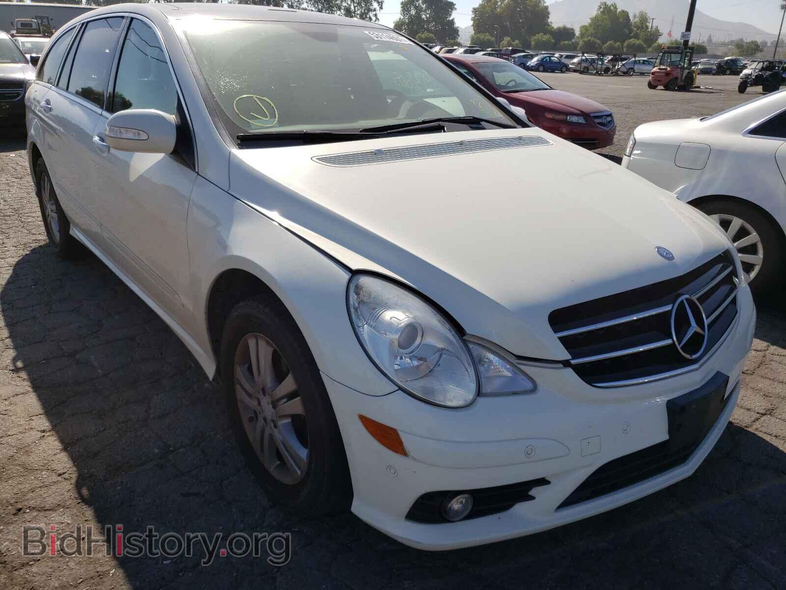 Photo 4JGCB65EX9A089383 - MERCEDES-BENZ R-CLASS 2009