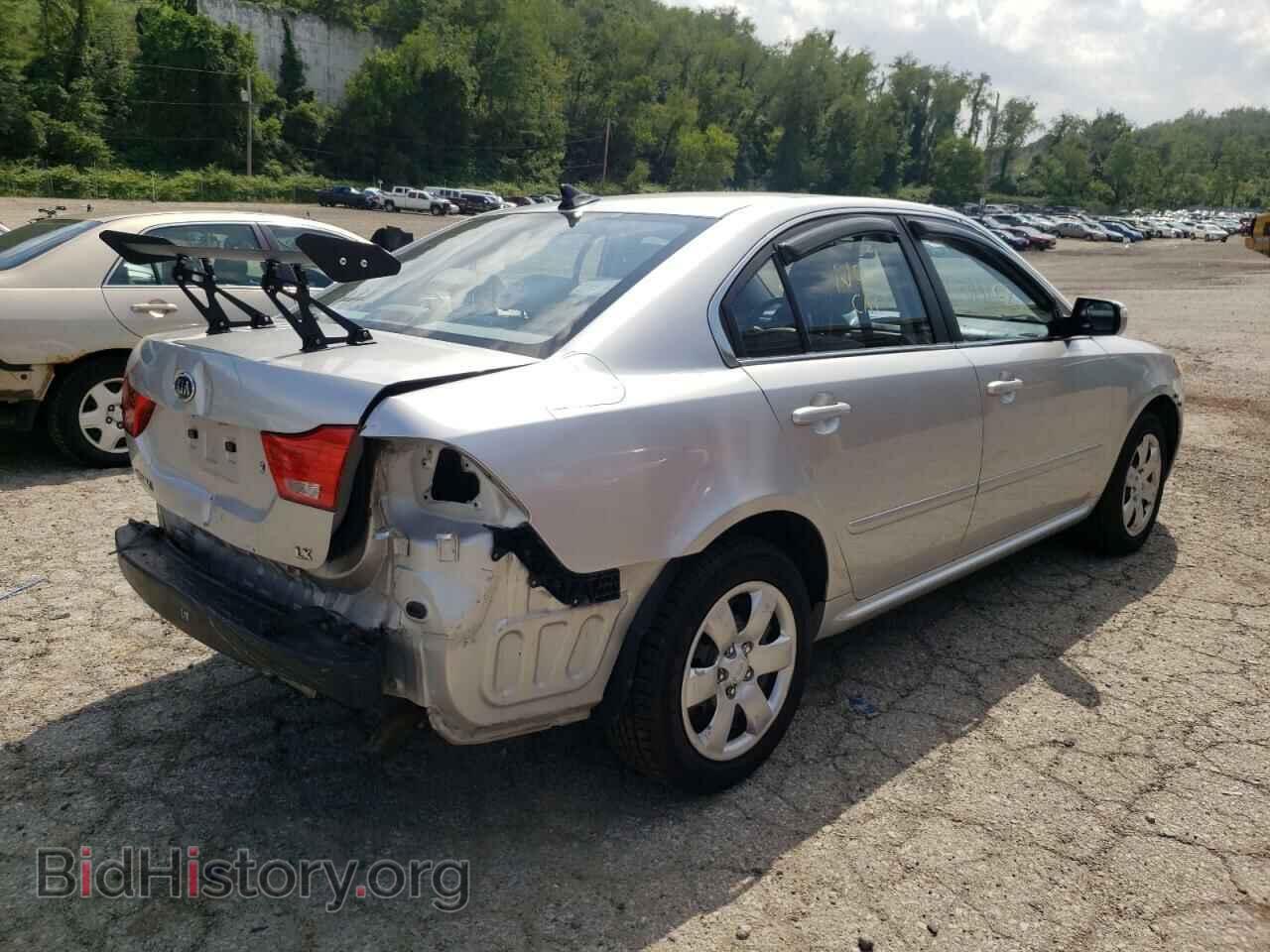 2009 KIA OPTIMA - VIN: KNAGE228995365997 - Фото 4