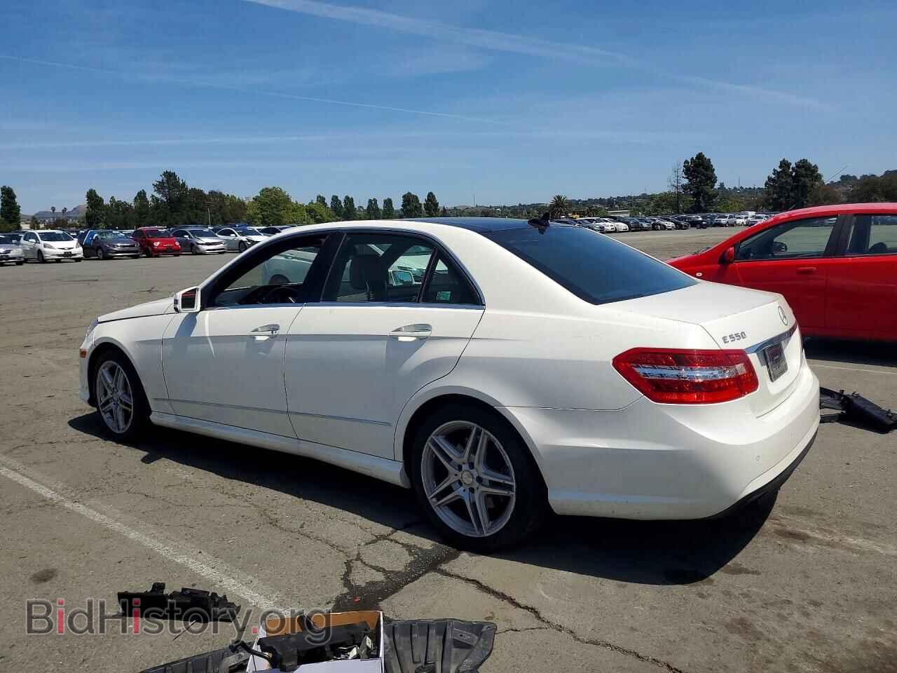 2013 MERCEDES-BENZ E-CLASS - VIN: WDDHF9BBXDA728676 - Фото 2