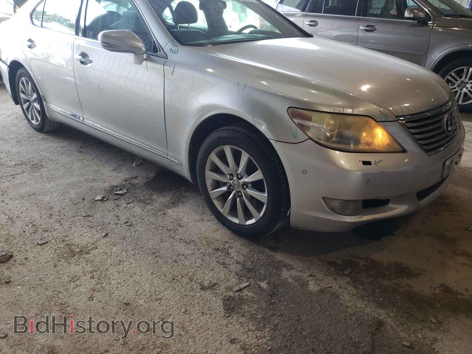 Photo JTHCL5EF9A5007160 - LEXUS LS460 2010
