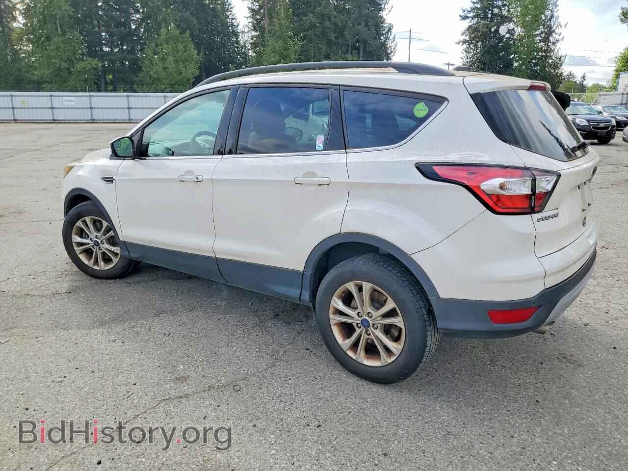 2017 FORD ESCAPE - VIN: 1FMCU9GD3HUB32829 - Фото 2