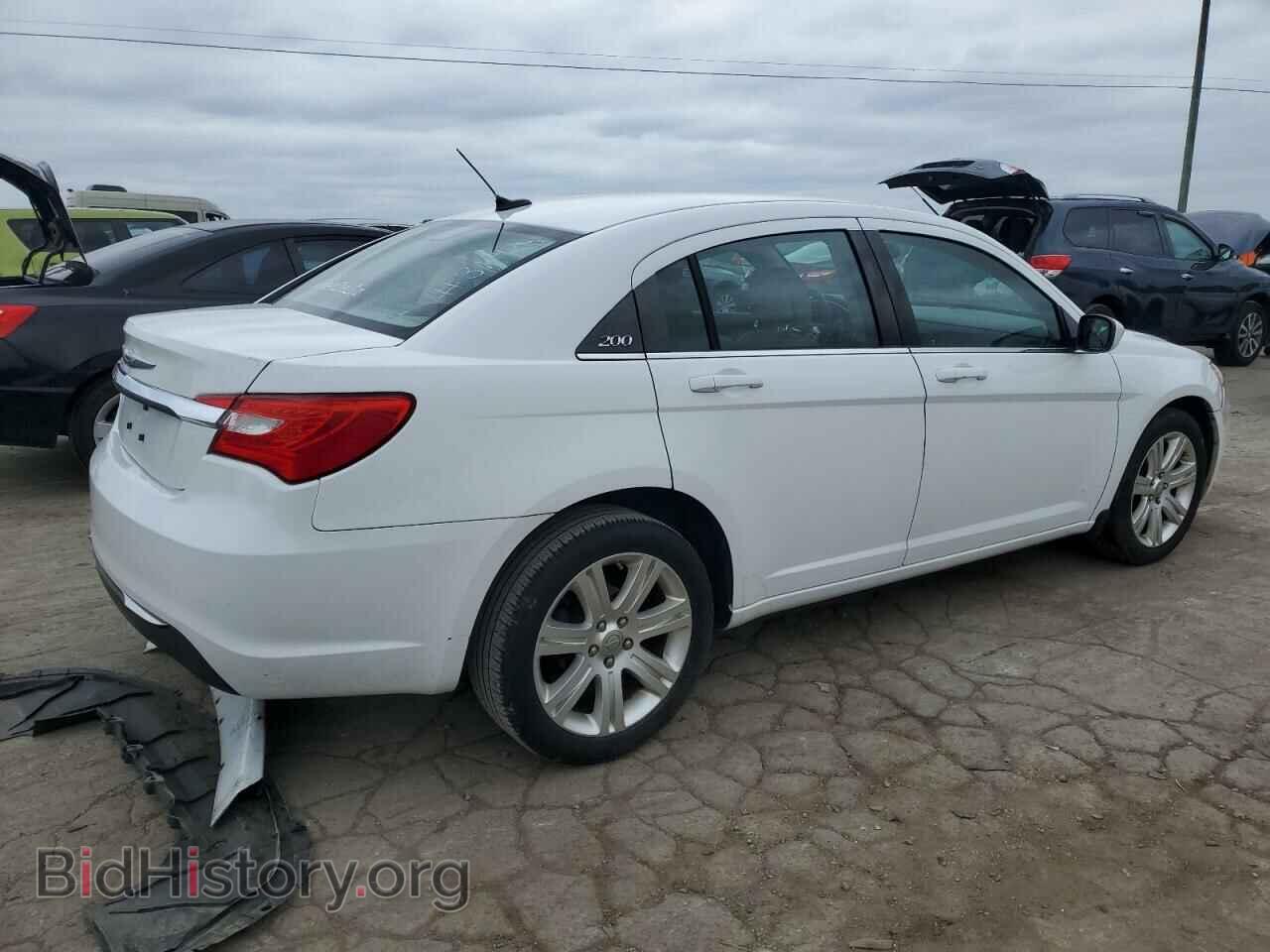 2013 CHRYSLER 200 - VIN: 1C3CCBBB1DN513141 - Фото 3