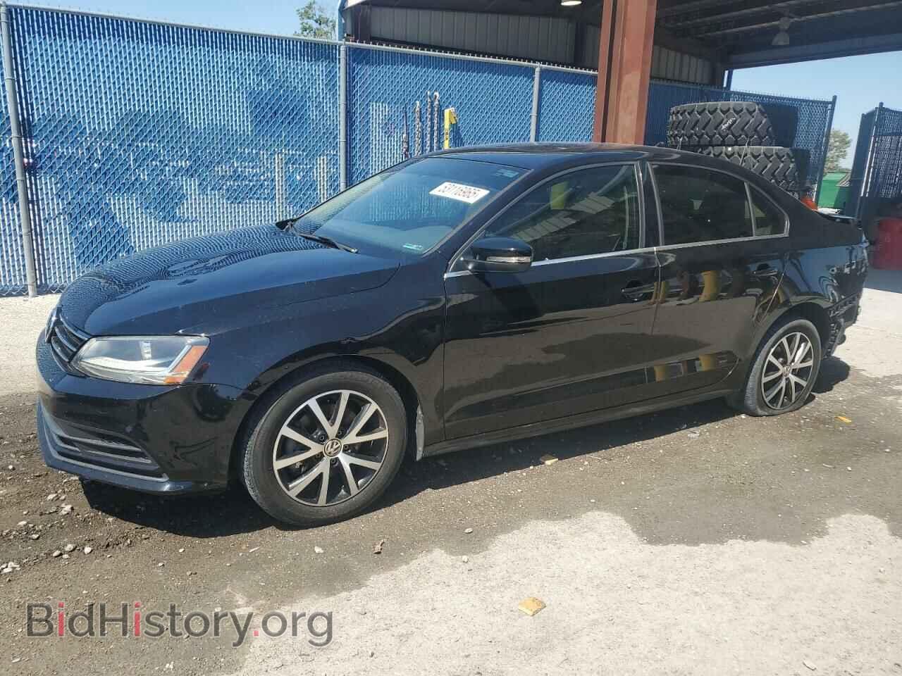 Фотография 3VWDB7AJ9HM384880 - VOLKSWAGEN JETTA 2017