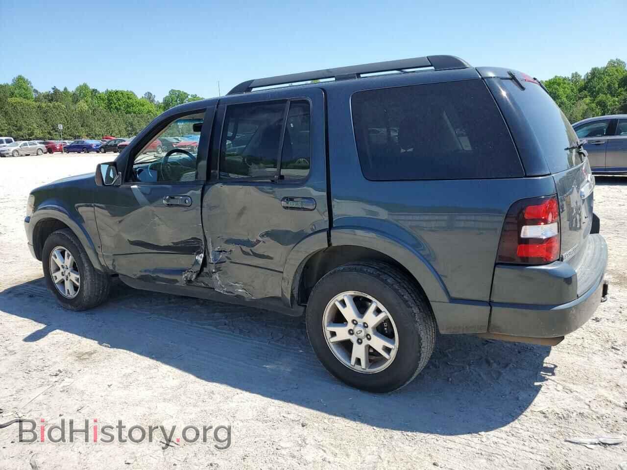 2010 FORD EXPLORER - VIN: 1FMEU7DE3AUA81607 - Фото 2