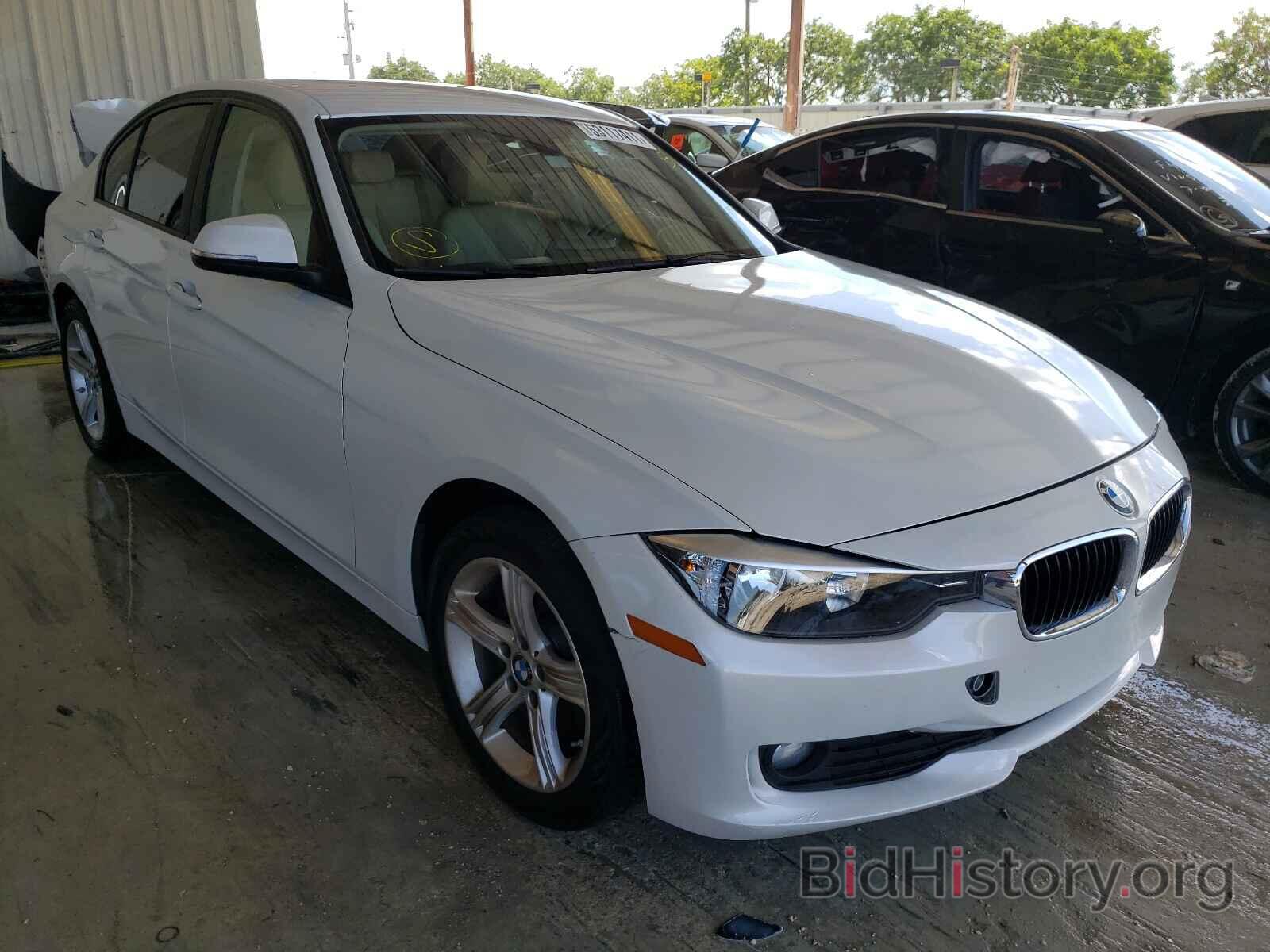 Photo WBA3B1G51ENT00099 - BMW 3 SERIES 2014