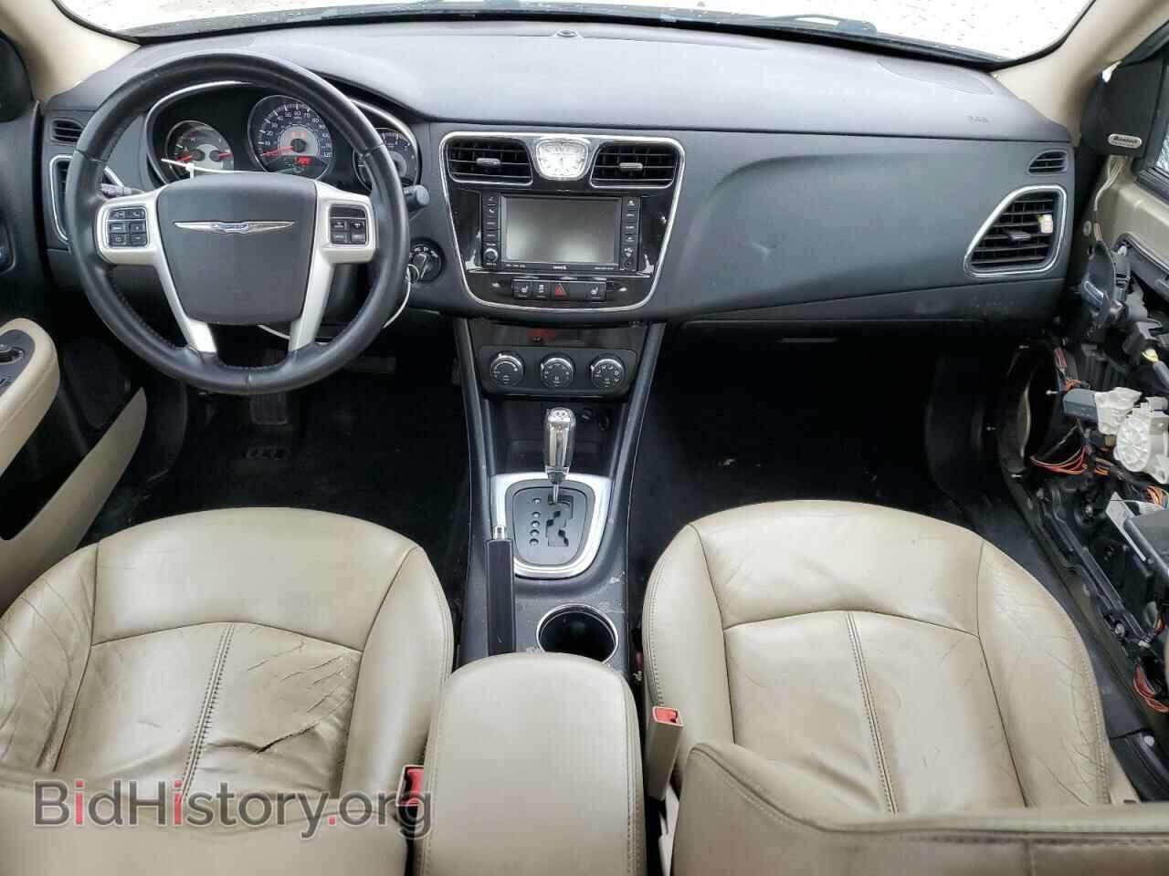 2011 CHRYSLER 200 - VIN: 1C3BC2FG8BN504144 - Photo 8