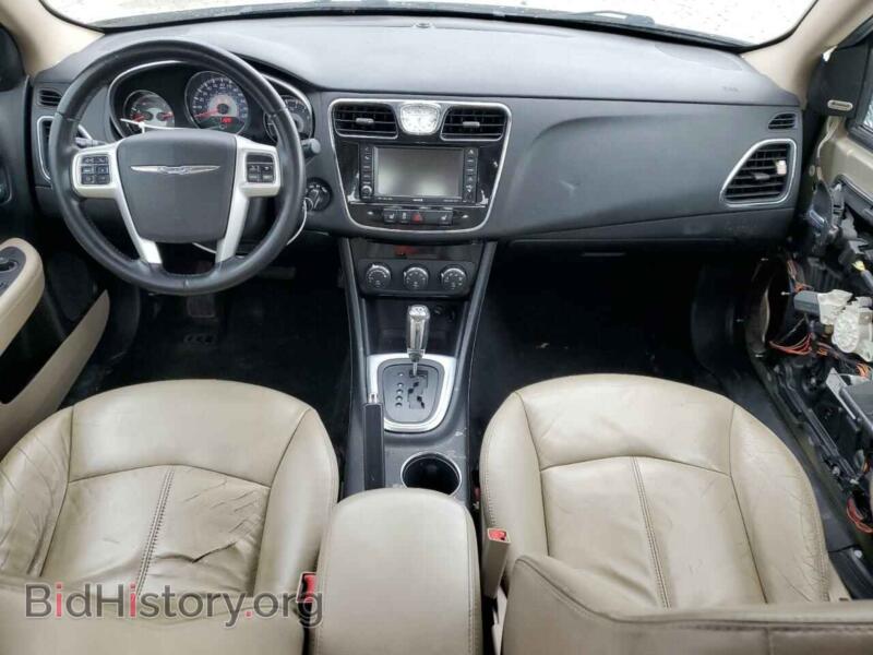 2011 Chrysler 200 (VIN 1C3BC2FG8BN504144) — фото 8 из 13