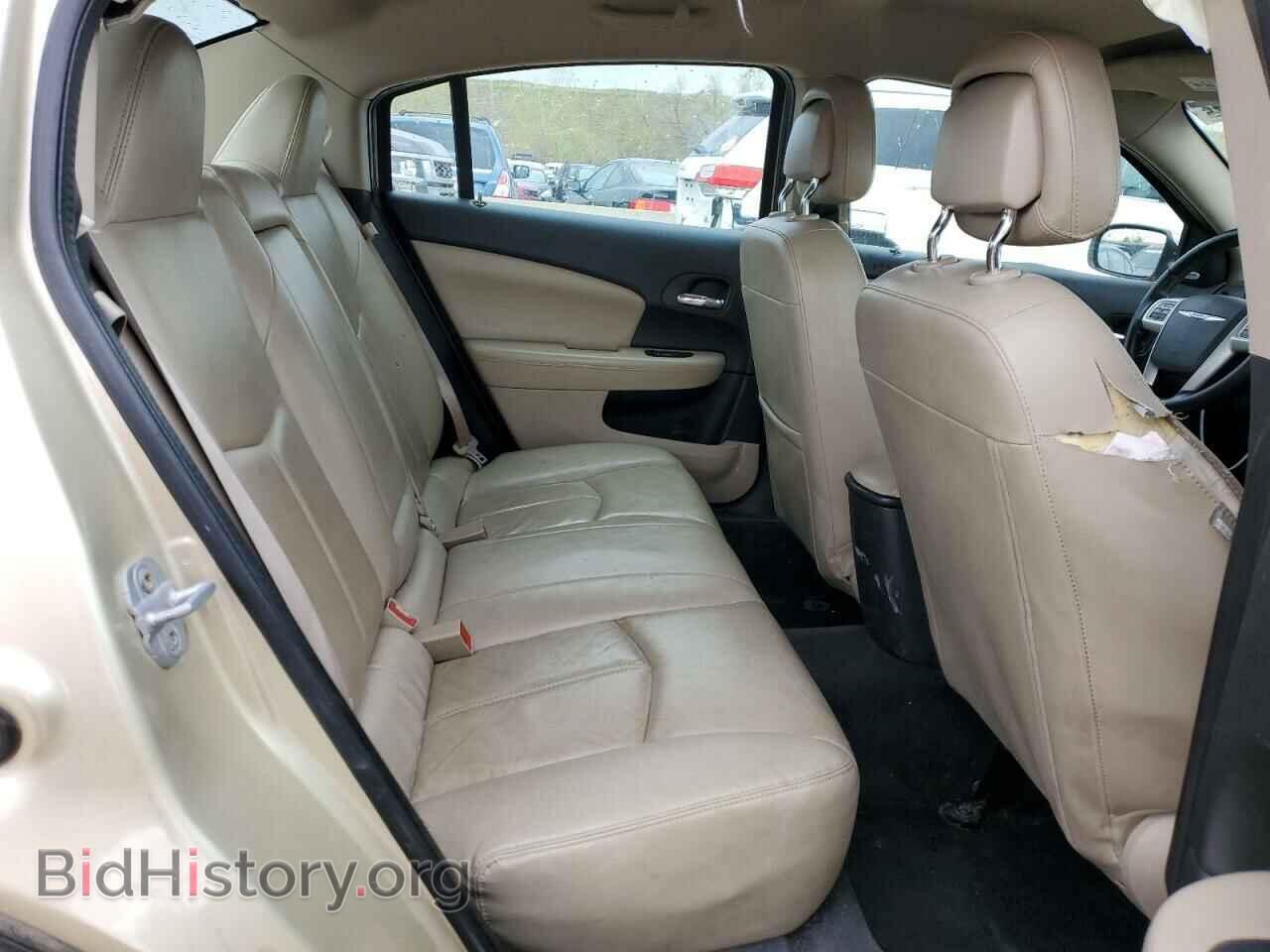 2011 CHRYSLER 200 - VIN: 1C3BC2FG8BN504144 - Photo 10
