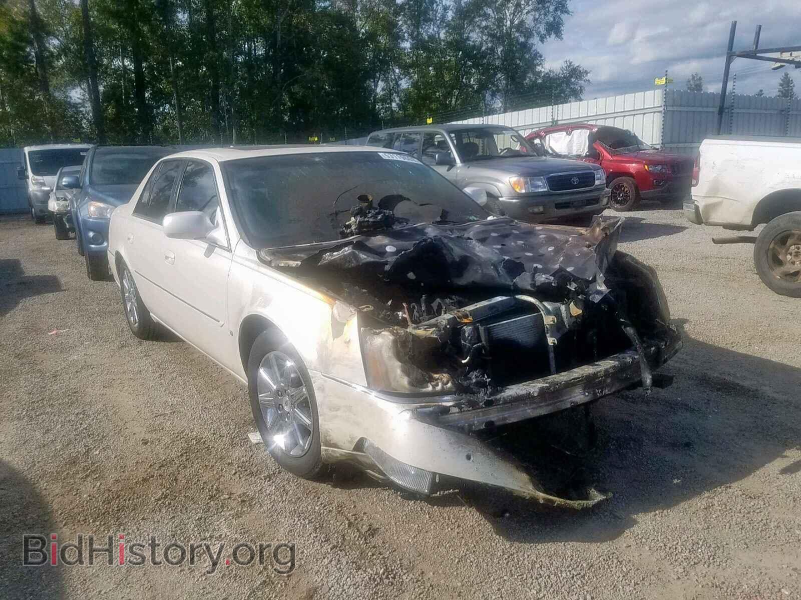 Photo 1G6KH5EY4AU102587 - CADILLAC DTS 2010