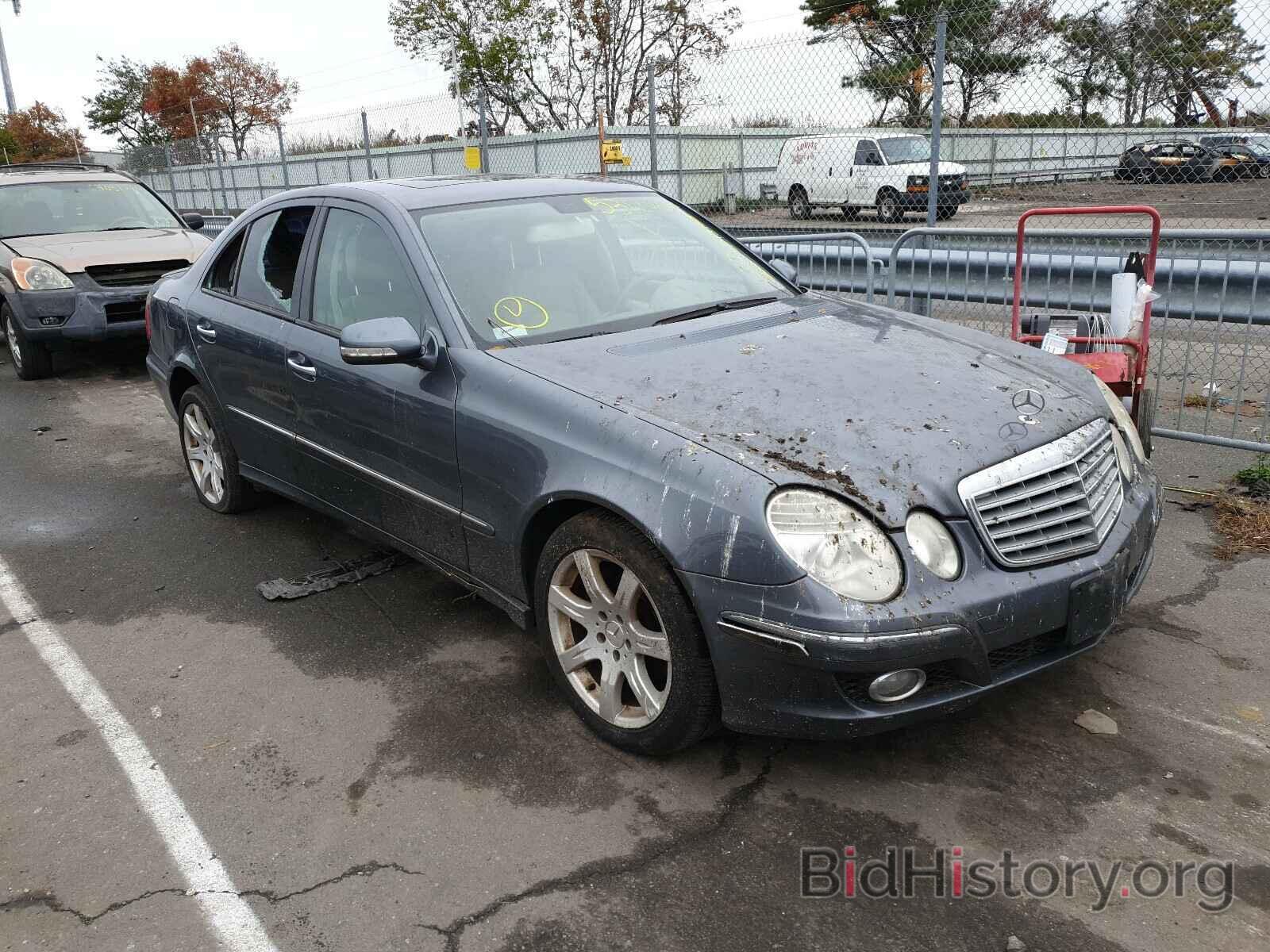 Photo WDBUF87X98B213108 - MERCEDES-BENZ E CLASS 2008