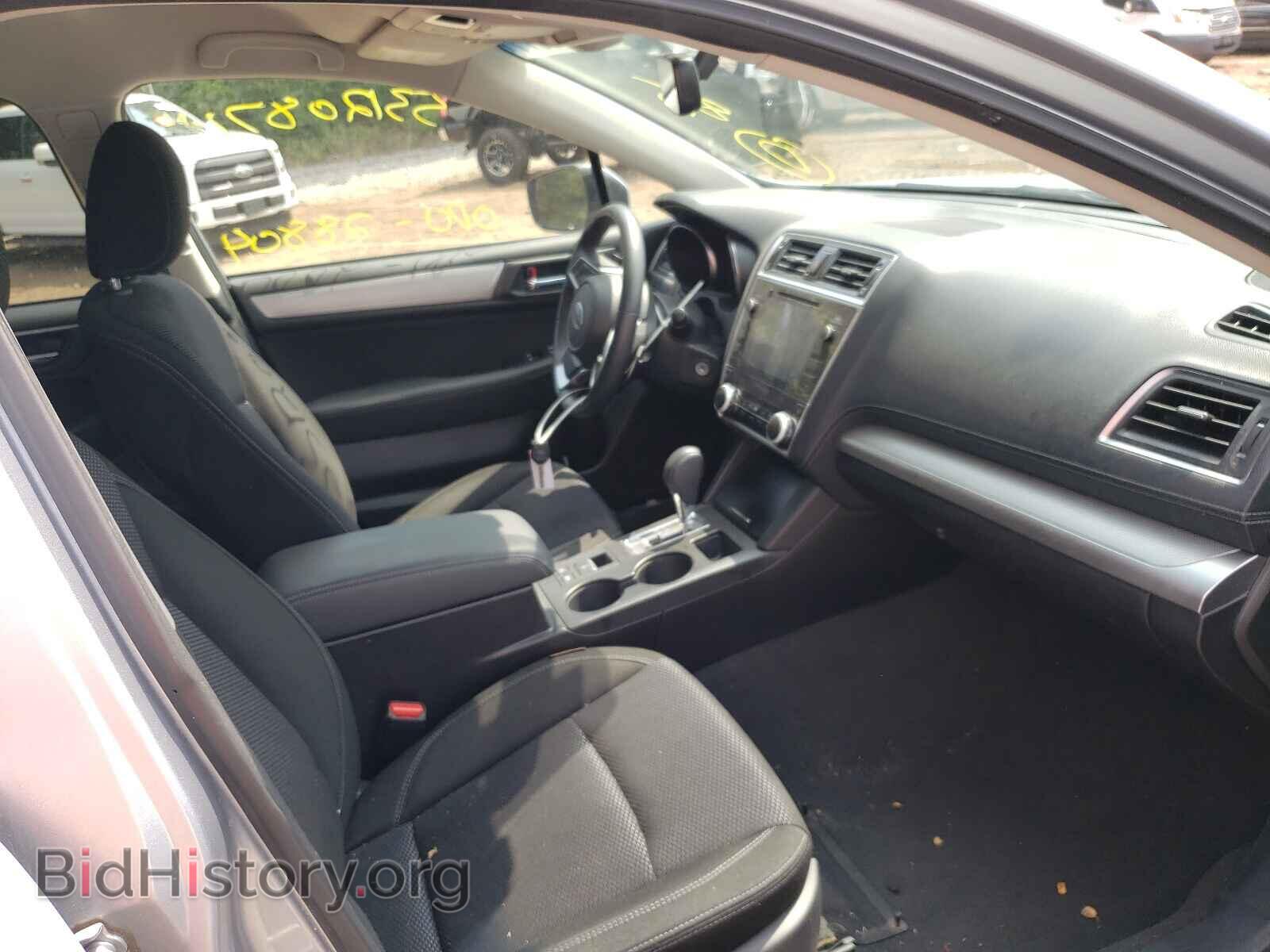 2019 SUBARU OUTBACK - VIN: 4S4BSAFCXK3358861 - Фото 5