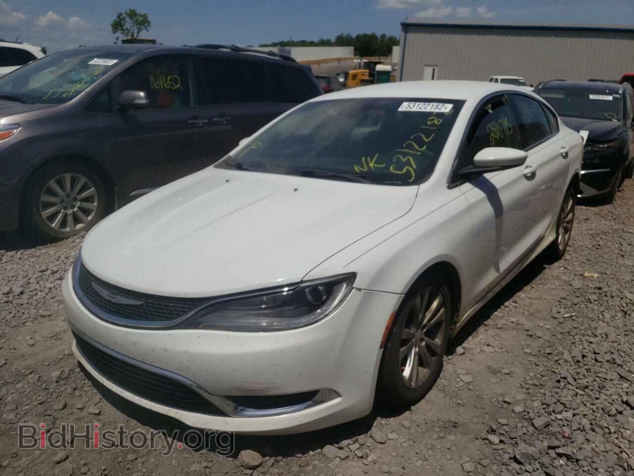 2016 CHRYSLER 200 - VIN: 1C3CCCAB7GN158729 - Фото 2