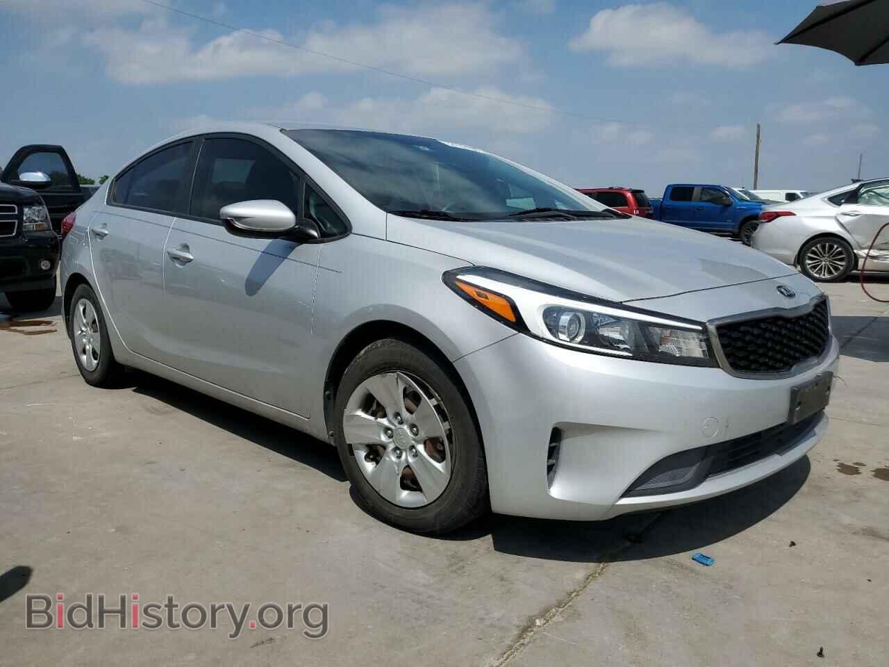 2017 KIA FORTE - VIN: 3KPFK4A76HE106821 - Фото 4