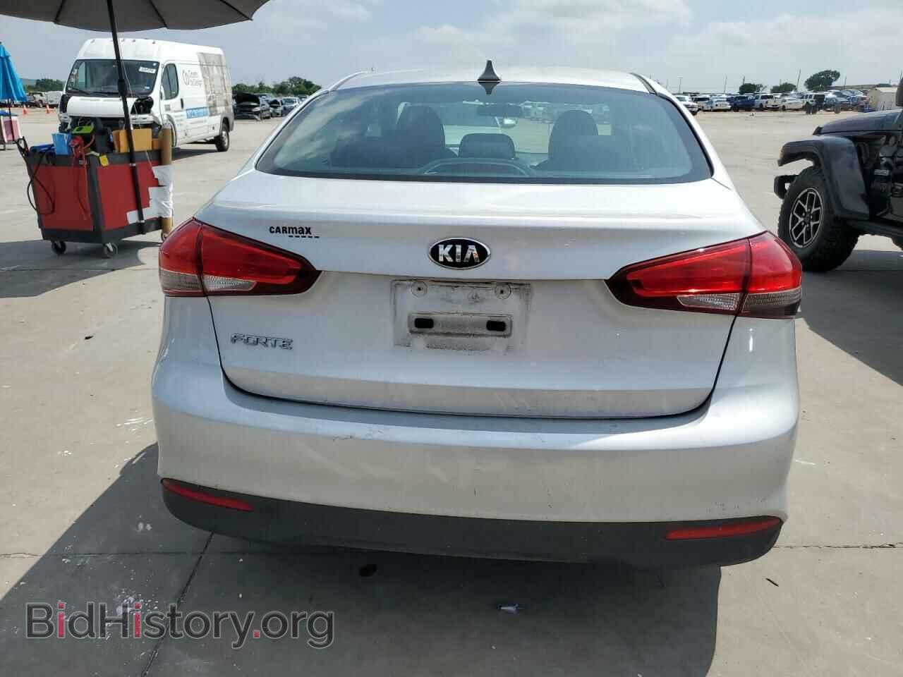 2017 KIA FORTE - VIN: 3KPFK4A76HE106821 - Фото 6