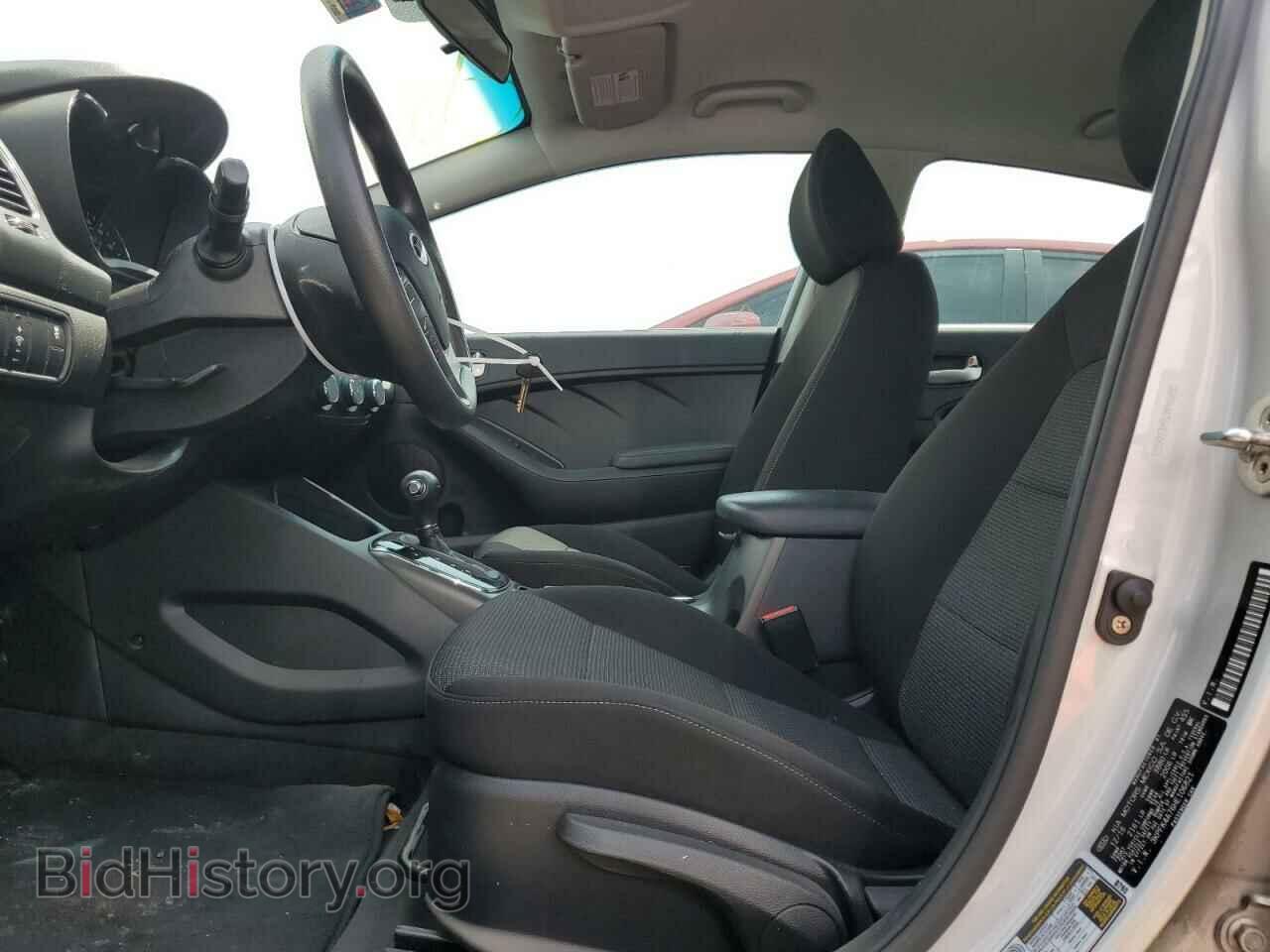2017 KIA FORTE - VIN: 3KPFK4A76HE106821 - Фото 7