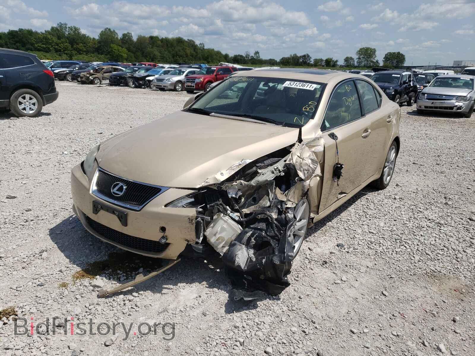 2007 LEXUS IS - VIN: JTHBE262X75015924 - Фото 2