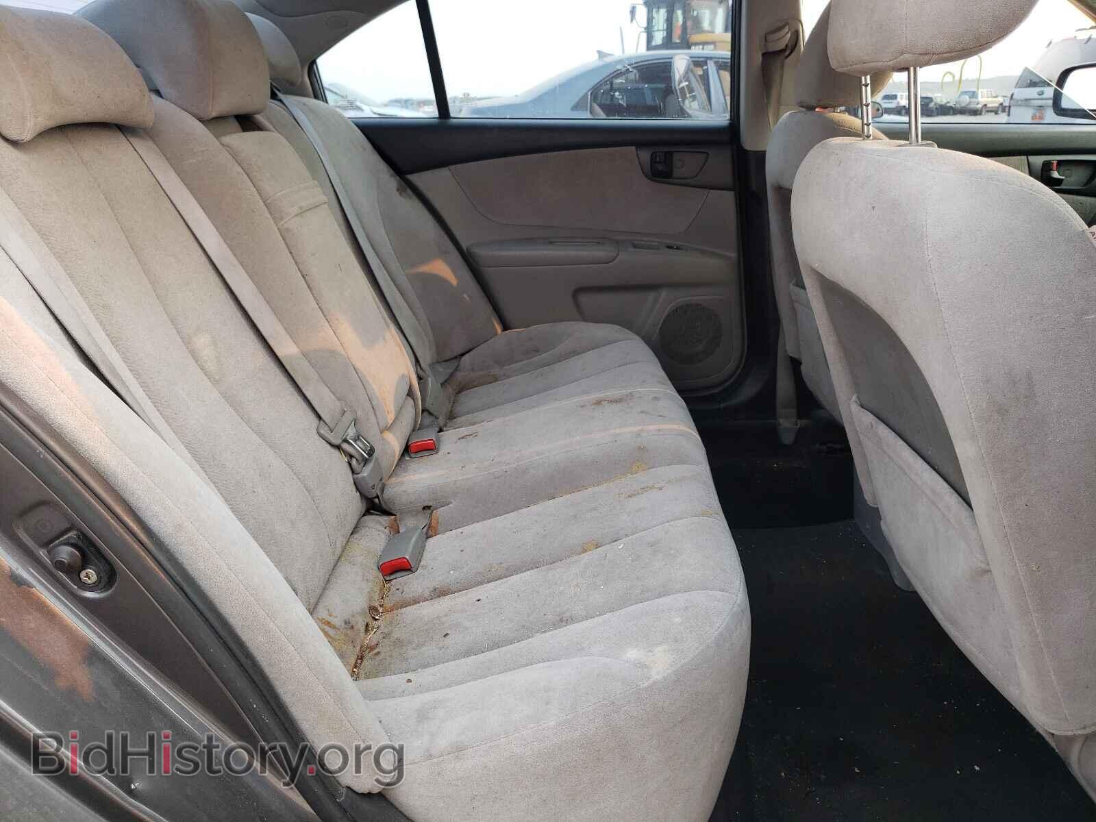 2009 KIA OPTIMA - VIN: KNAGE228195317782 - Фото 6