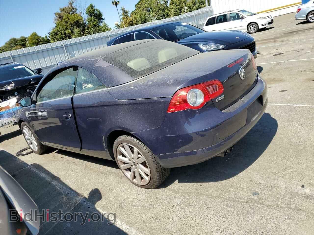 2009 VOLKSWAGEN EOS - VIN: WVWBA71F69V004586 - Фото 2