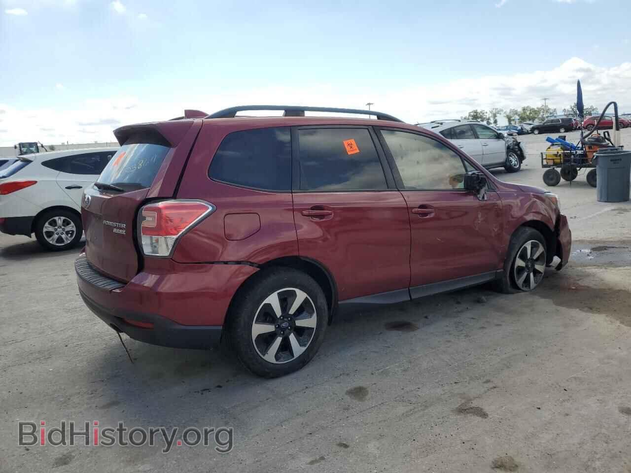 2017 SUBARU FORESTER - VIN: JF2SJAEC0HH503864 - Фото 3