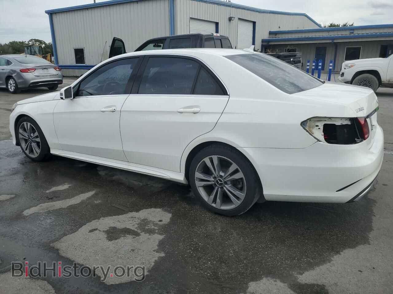 2014 MERCEDES-BENZ E-CLASS - VIN: WDDHF5KB1EB028534 - Фото 2