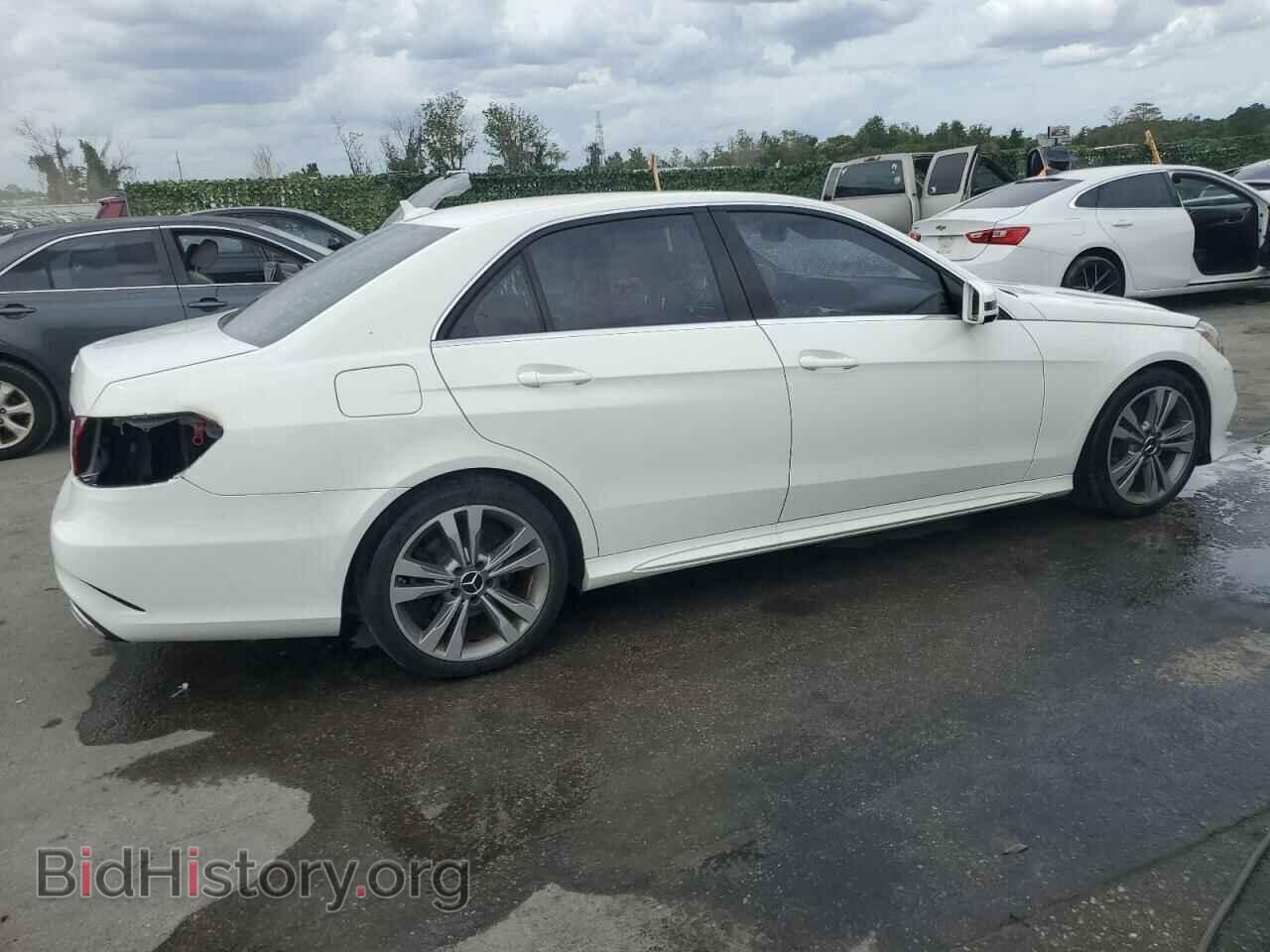 2014 MERCEDES-BENZ E-CLASS - VIN: WDDHF5KB1EB028534 - Фото 3