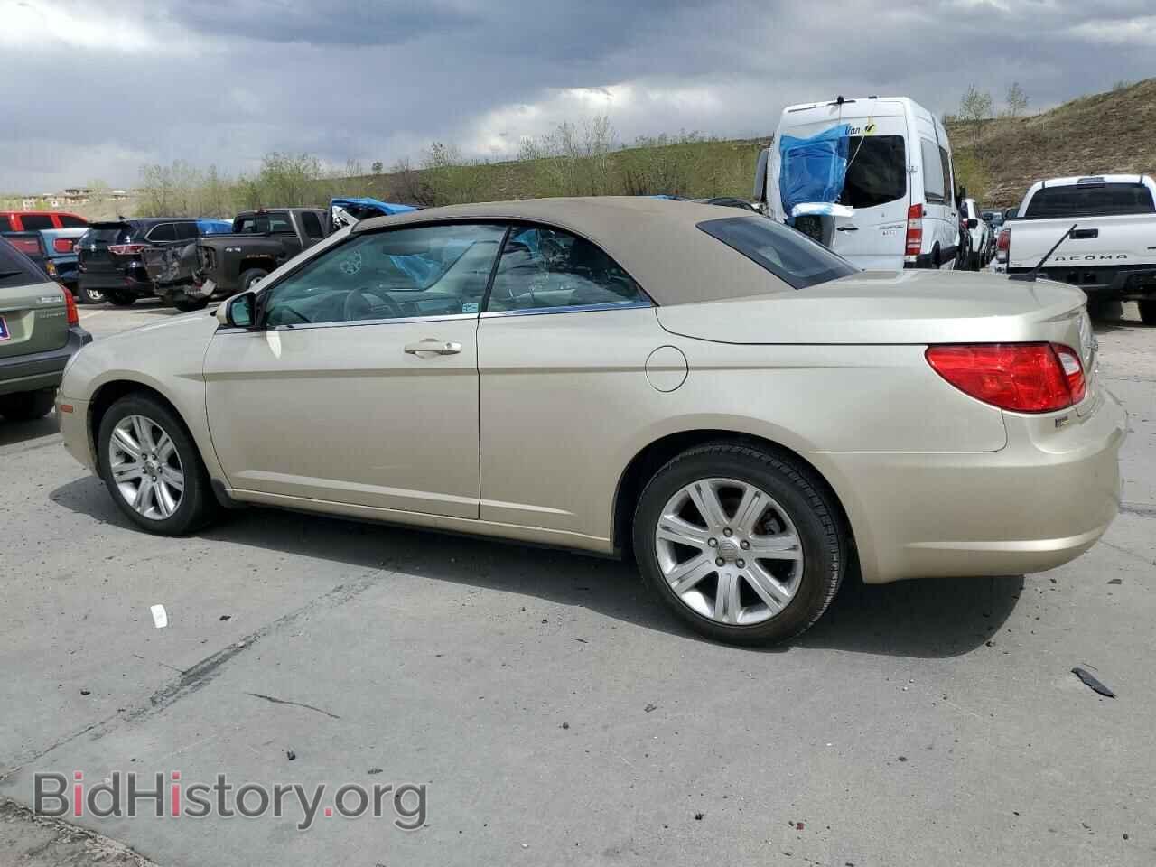 2010 CHRYSLER SEBRING - VIN: 1C3BC5EDXAN122348 - Фото 2