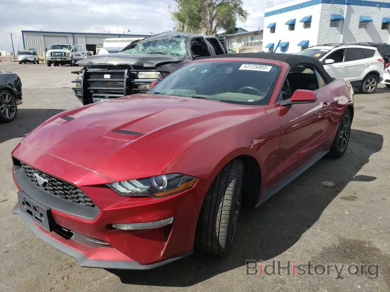 Photo 1FATP8UH5J5123522 - FORD MUSTANG 2018