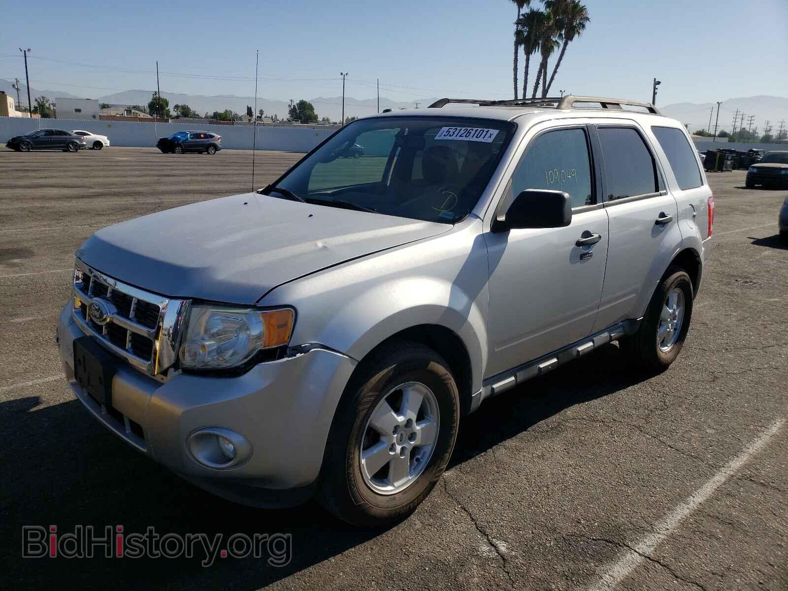 2011 FORD ESCAPE - VIN: 1FMCU9DG5BKB69480 - Фото 2