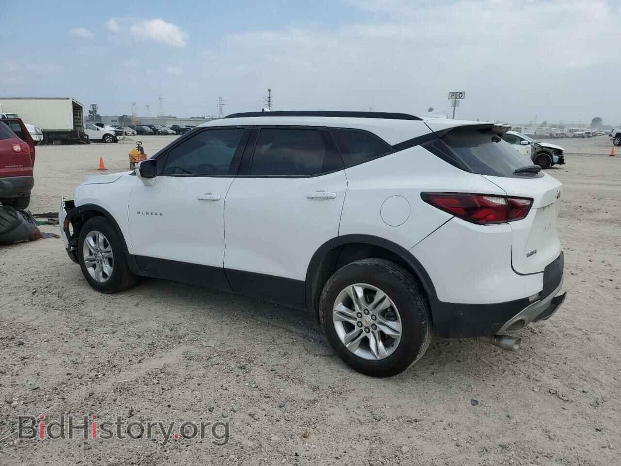 2021 CHEVROLET BLAZER - VIN: 3GNKBCRSXMS577875 - Фото 2