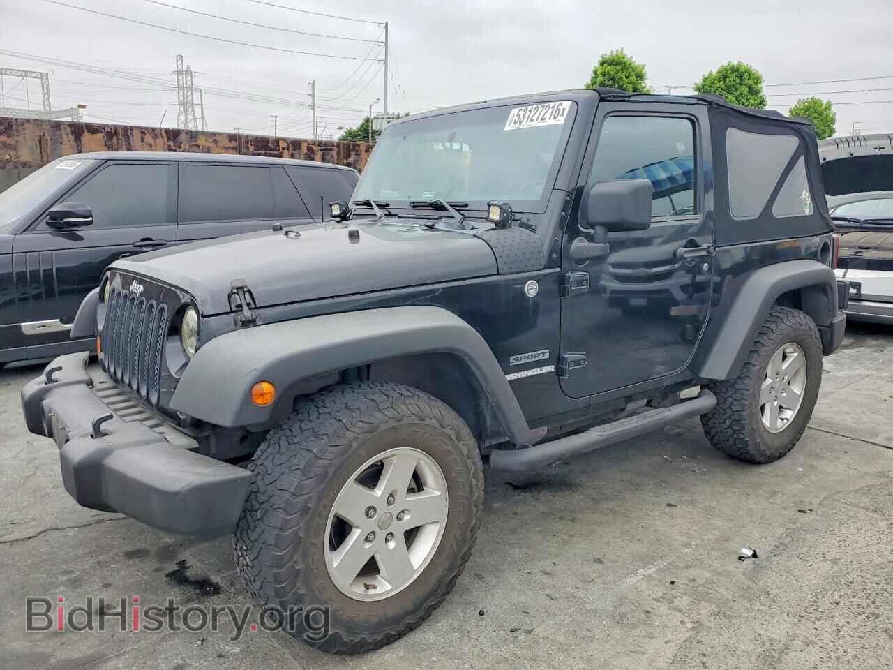 Photo 1J4AA2D17BL607833 - JEEP WRANGLER 2011