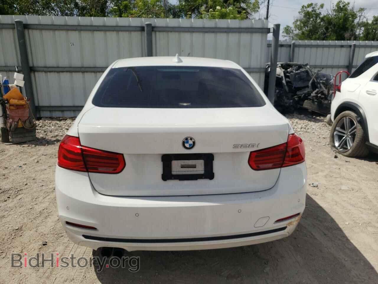 2016 BMW 3 SERIES - VIN: WBA8E9G57GNU27616 - Фото 6