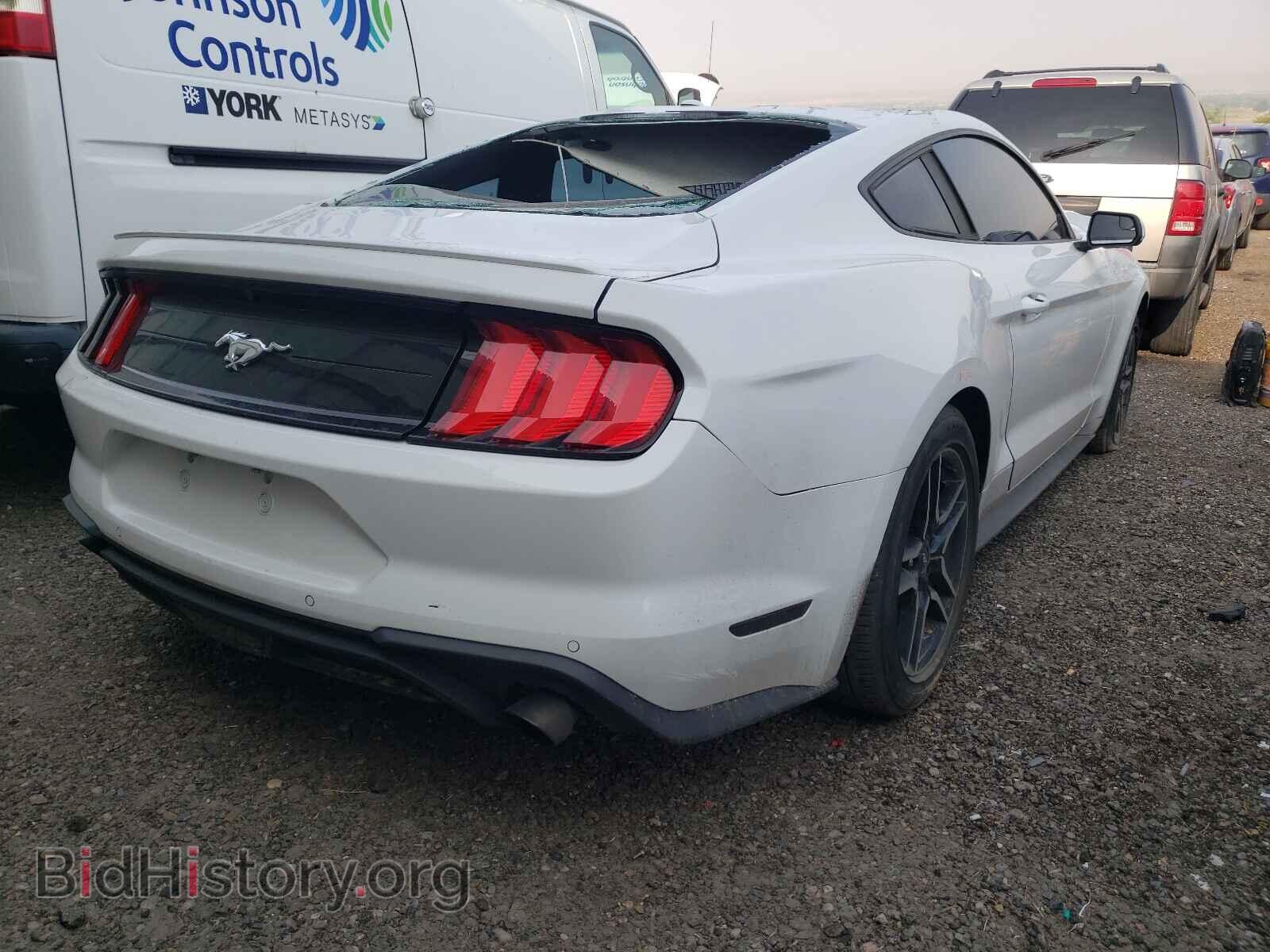2019 FORD MUSTANG - VIN: 1FA6P8TH2K5176694 - Фото 4