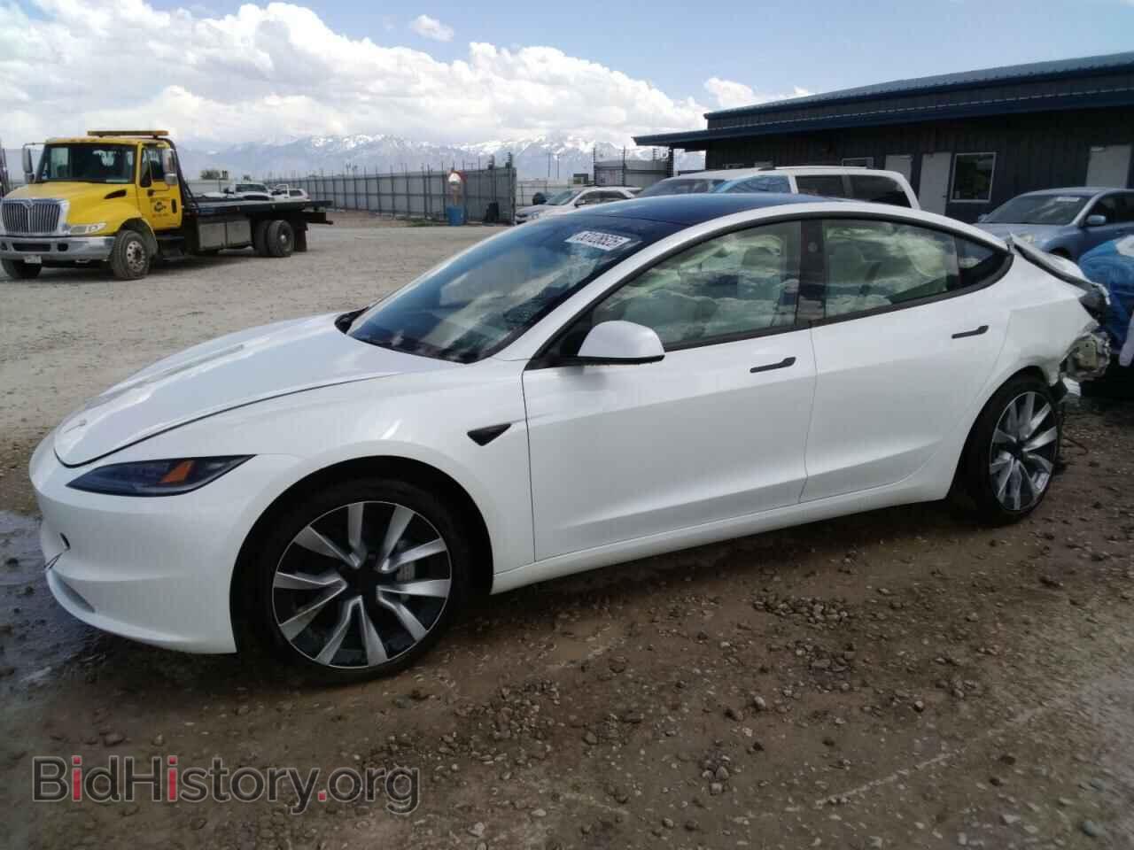 Photo 5YJ3E1EBXSF968724 - TESLA MODEL 3 2025