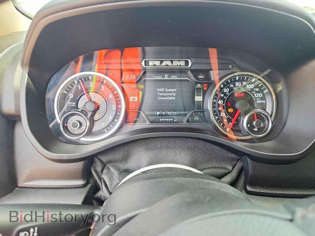 2019 RAM 1500 - VIN: 1C6SRFFT2KN573708 - Фото 9