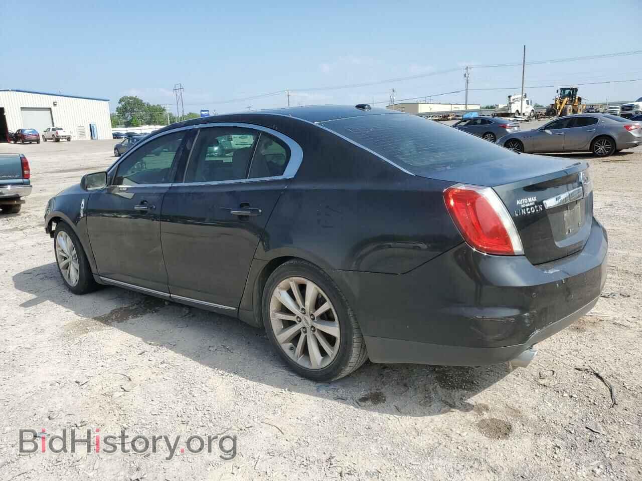 2009 LINCOLN MKS - VIN: 1LNHM93R09G618778 - Photo 2