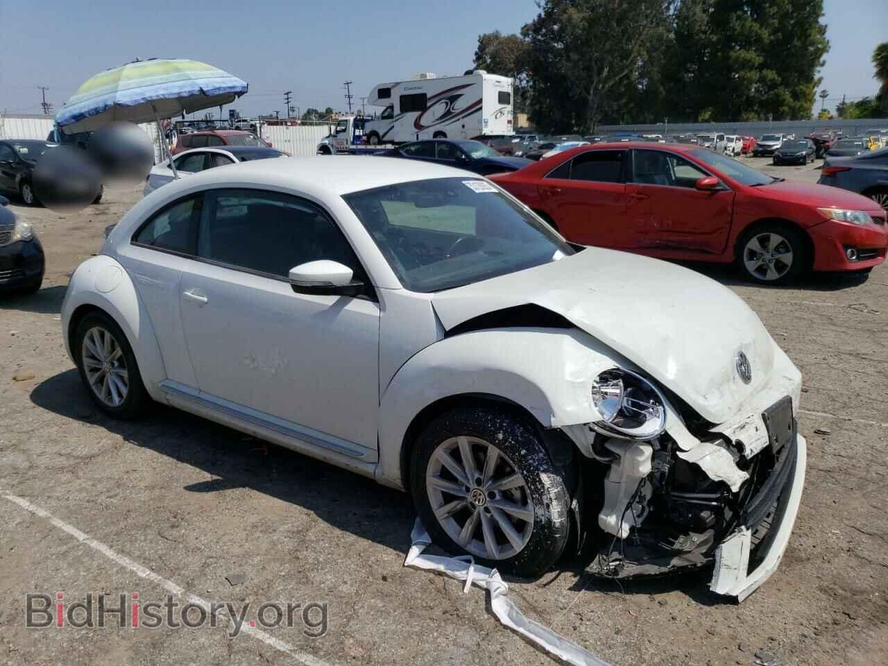 2018 VOLKSWAGEN BEETLE - VIN: 3VWFD7AT6JM708961 - Фото 4