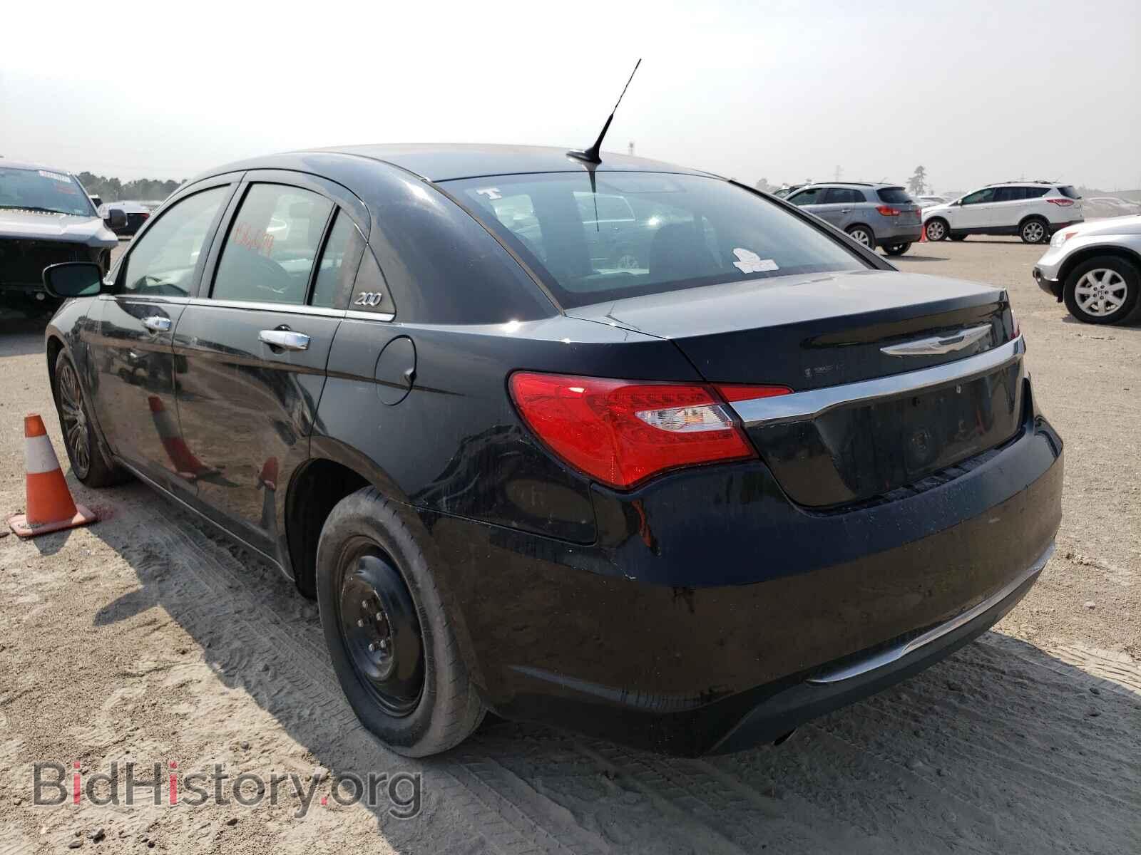 2011 CHRYSLER 200 - VIN: 1C3BC2FGXBN516246 - Photo 3