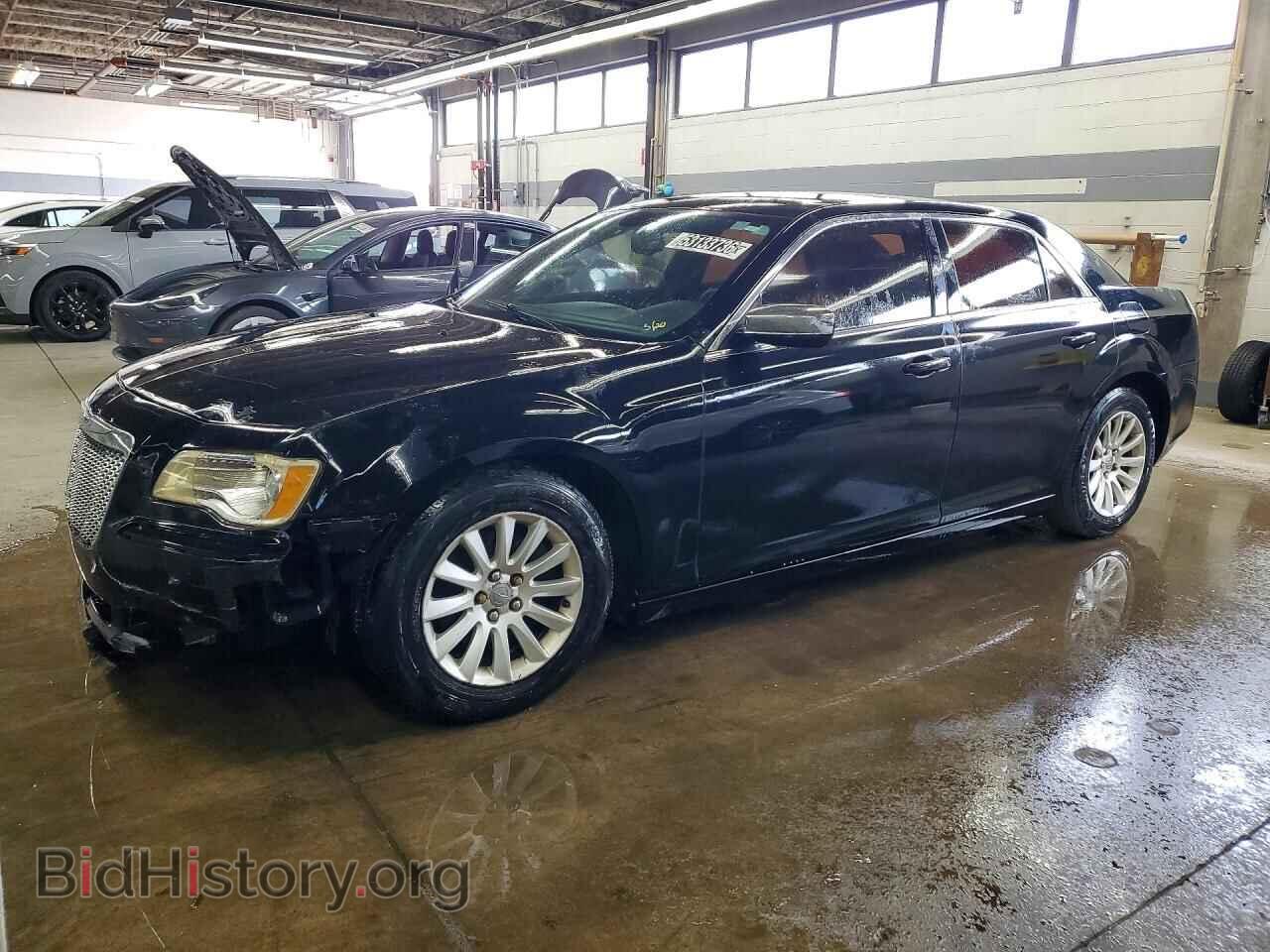 Фотография 2C3CCAAG5EH161912 - CHRYSLER 300 2014