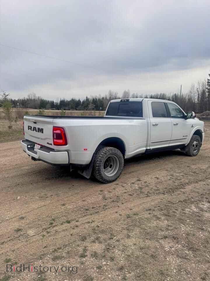 2022 RAM 3500 - VIN: 3C63RRRL8NG208142 - Фото 4