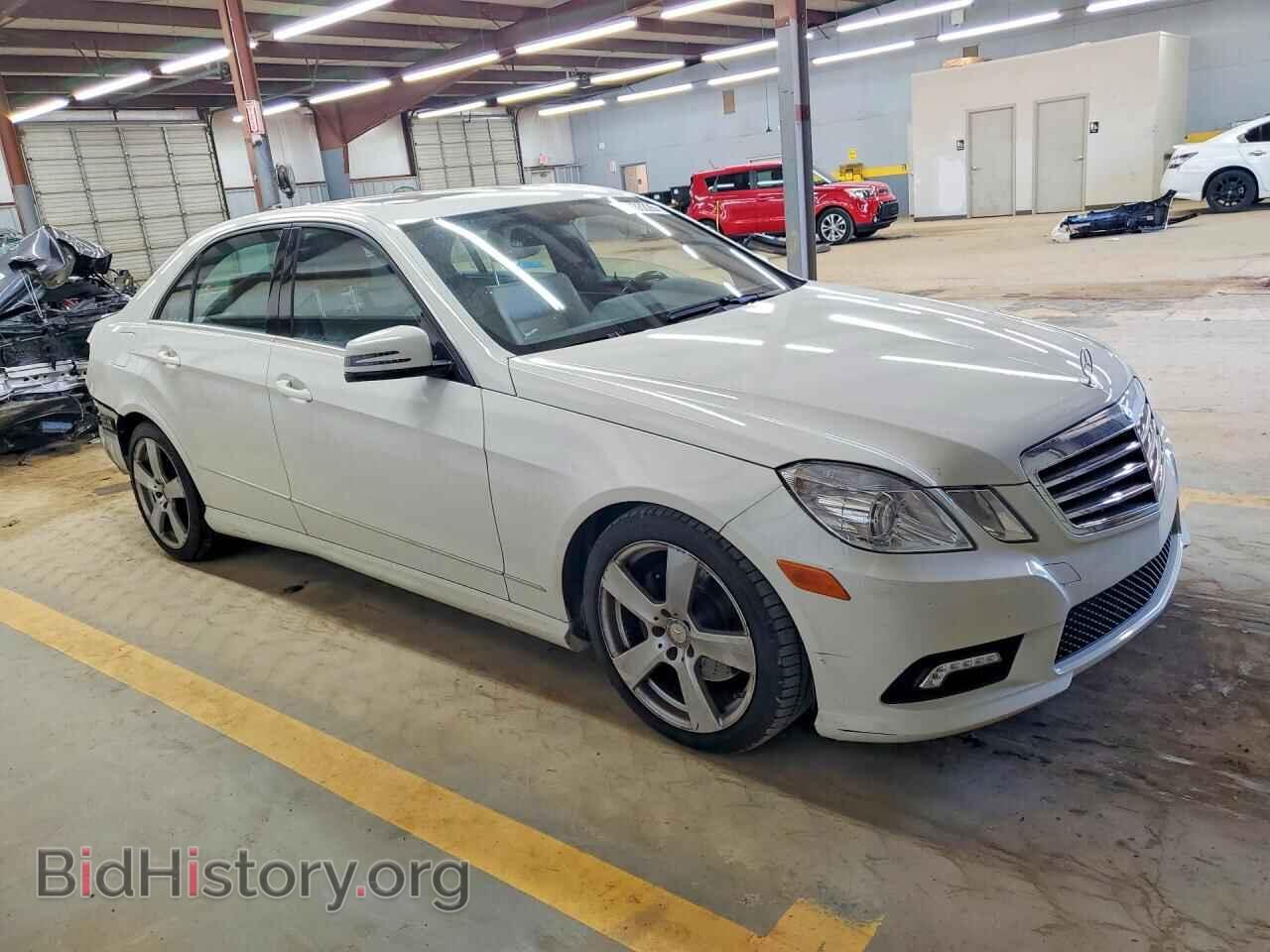 2011 MERCEDES-BENZ E-CLASS - VIN: WDDHF8HB0BA469582 - Фото 4